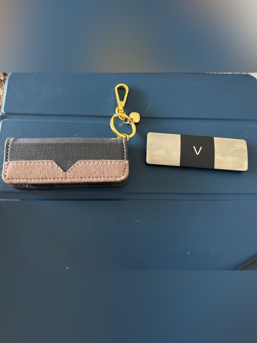 KardiaMobile 6L Wireless 6-Lead EKG by AliveCor with carrying case
